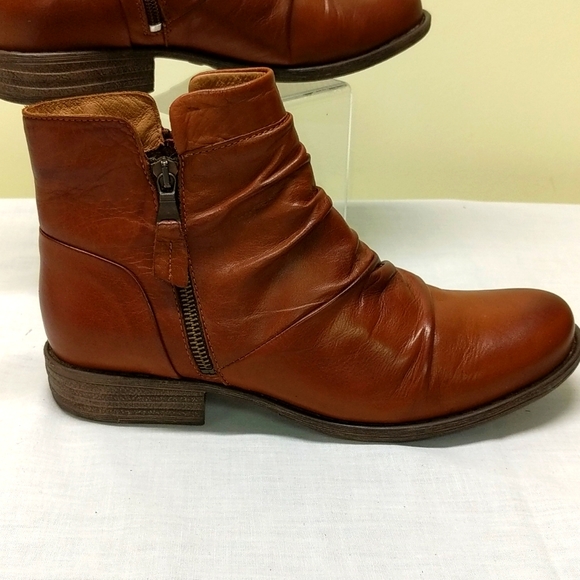 Miz Mooz Shoes - Miz Mooz Ruched Leather Dual Zipper Ankle Boots